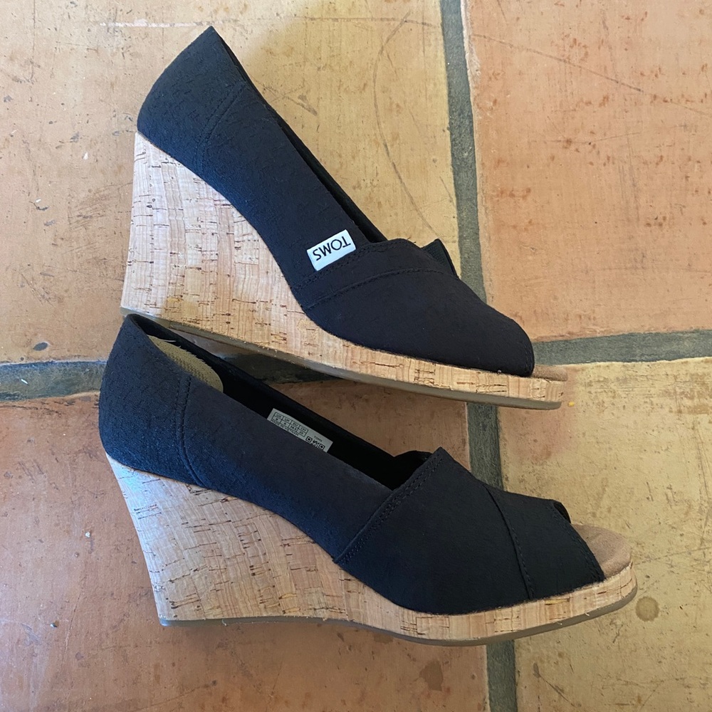 Toms Wedge Black Heels —- only worn twice